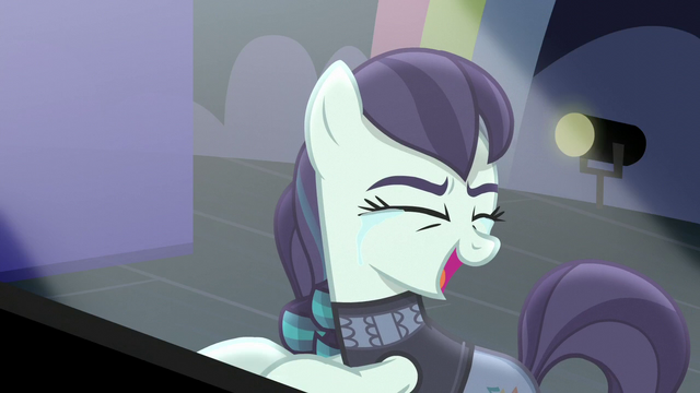 File:Rara tears up as she sings her heart out S5E24.png