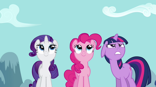 File:Watching Rainbow Dash 3 S2E16.png