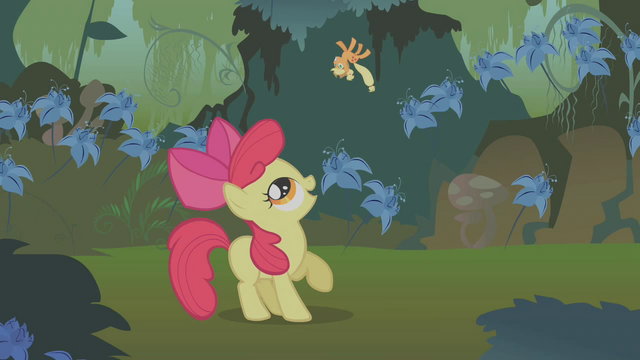 File:Apple Bloom tosses Applejack in the air S1E09.png