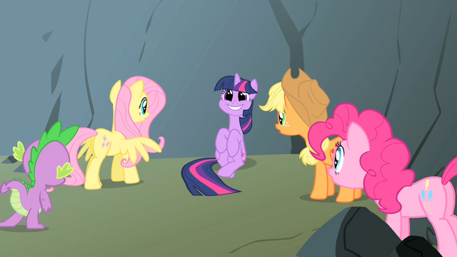 File:SuperHappyTwilight S01E15.png