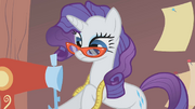 Rarity usando a máquina de costura T1E14.png