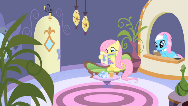 File:Fluttershy waiting at the spa S1E20.png