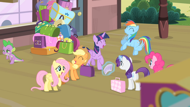 File:Rarity's friends excited S4E08.png