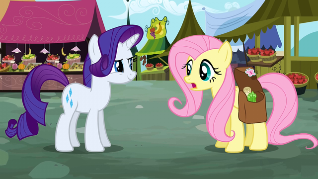 File:Rarity cute smirk S2E19.png