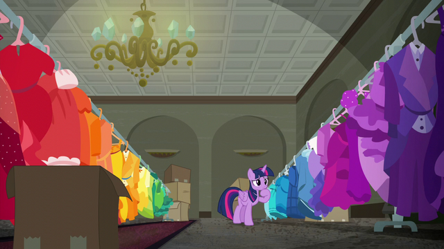 File:Twilight Sparkle reconsidering S6E9.png
