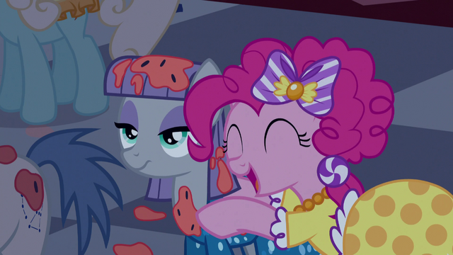 File:Pinkie Pie "good one, Maud!" S5E7.png
