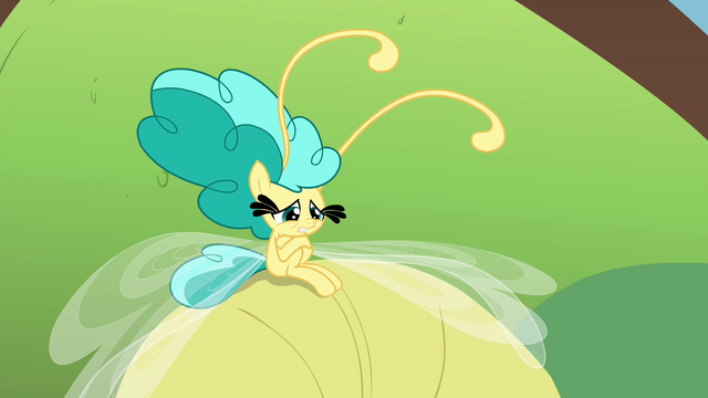 File:Twirly trembling S4E16.png