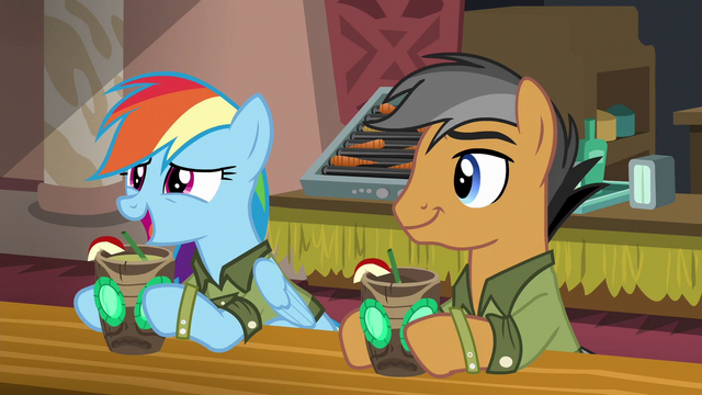 File:Rainbow "I knew the convention would be" S6E13.png