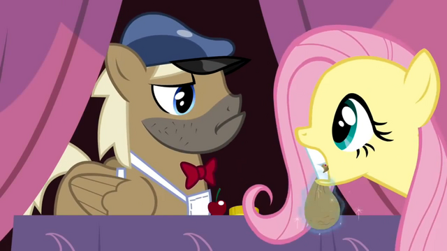 File:Fluttershy pay big S02E19.png