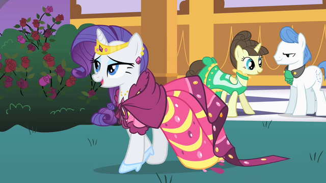 File:Rarity following Prince Blueblood into the garden S1E26.png