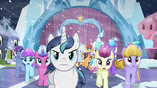 File:The evacuation begins S6E2.png