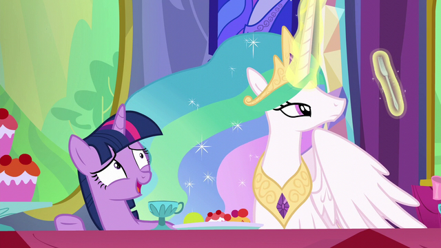 File:Twilight "how about I introduce everyone?" S6E6.png