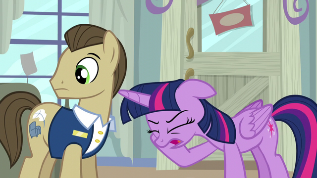 File:Twilight frustrated groan S5E3.png