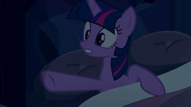 File:Twilight "she's got my crown!" EG.png