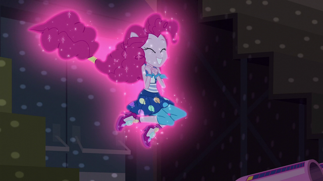 File:Pinkie Pie getting all floaty EG3.png