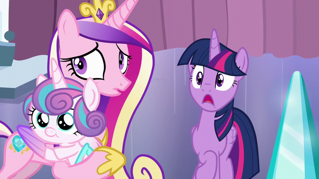 File:Twilight Sparkle shocked S6E2.png