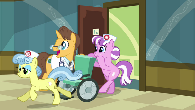File:Nurse wheelchair S02E16.png