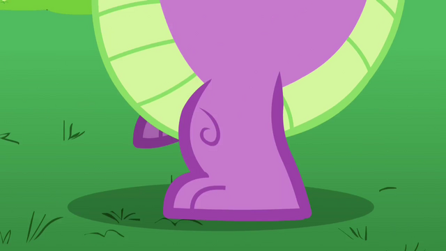 File:Spike running S2E25.png