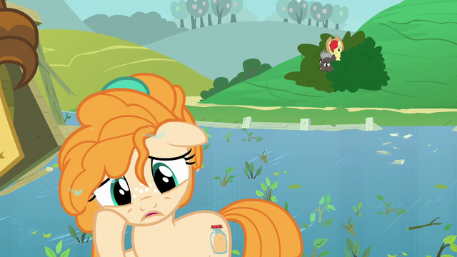 File:Bright Mac and Burnt Oak spy on Pear Butter S7E13.png