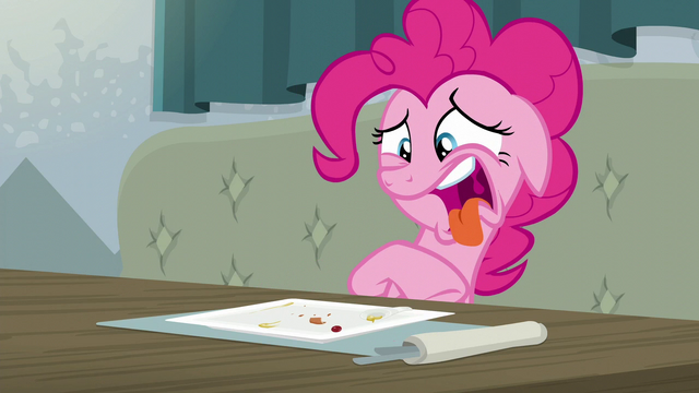 File:Pinkie making a "blech" face S6E12.png