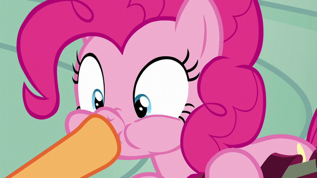 File:Applejack plugs Pinkie Pie's mouth S6E7.png