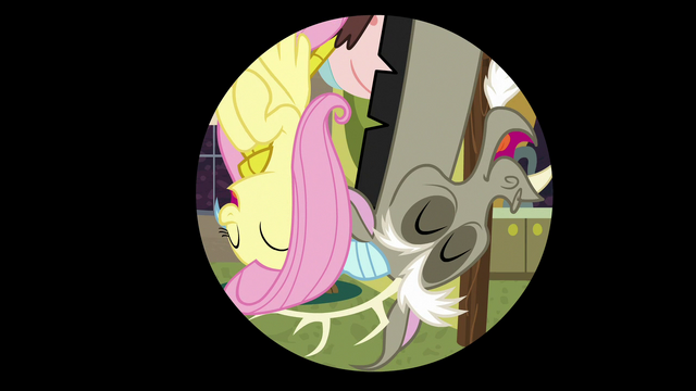 File:Iris in on upside-down Fluttershy and Discord S7E12.png