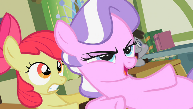 File:Sly-Diamond-Tiara-S2E12.png