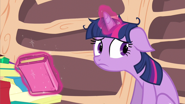 File:Twilight hear Spike S2E21.png