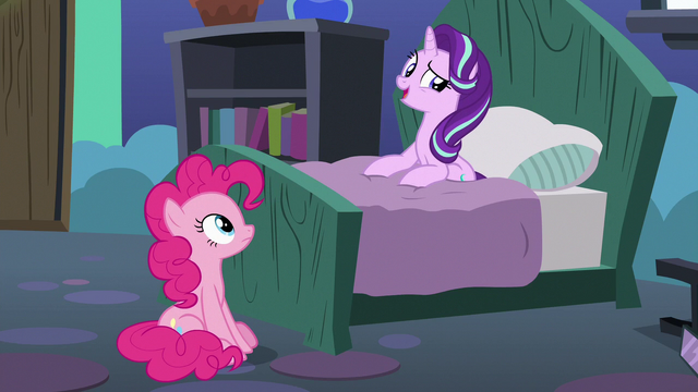 File:Starlight Glimmer "she's weird!" S7E4.png