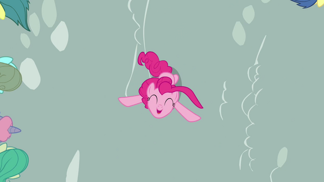 File:Pinkie Pie Smile Song overhead shot S2E18.png