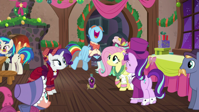 File:Snowdash "It's awesome!" S06E08.png