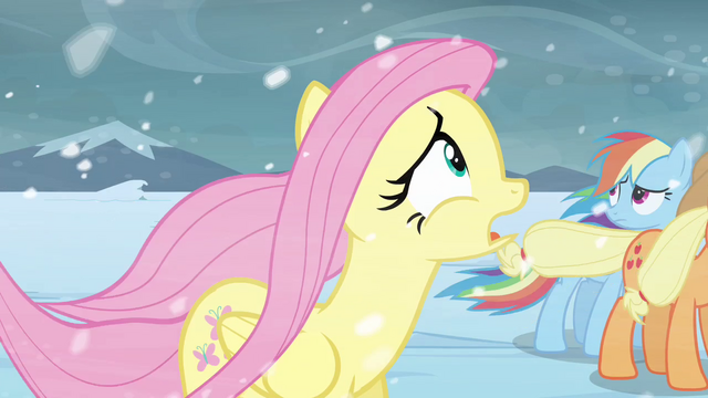 File:Fluttershy freaking out S3E1.png