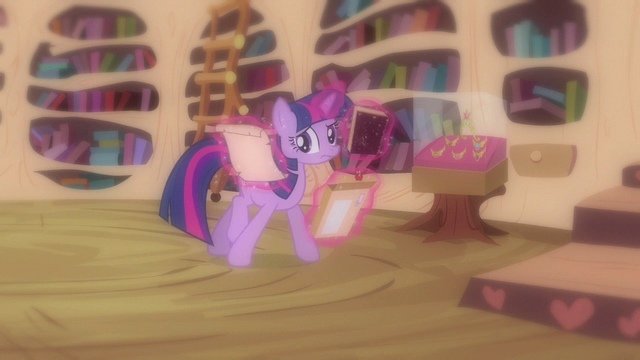 File:Twilight opening package S3E13.png