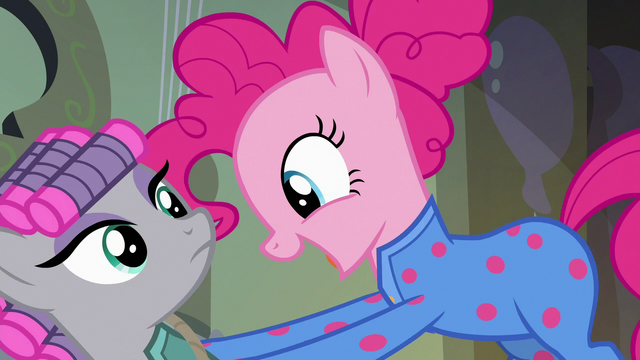 File:Pinkie slowly pushes Maud onto the bed S7E4.png
