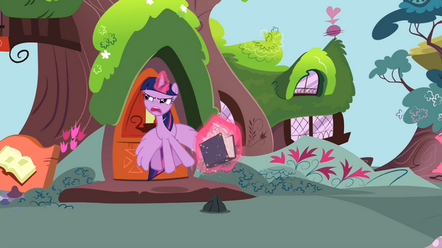 File:Twilight closes book S04E21.png