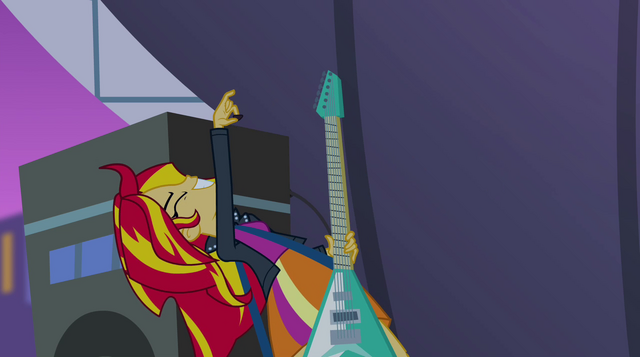 File:Sunset rocking the guitar EG2.png
