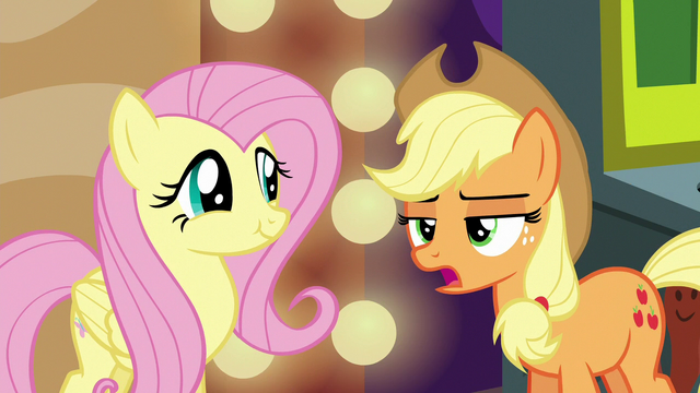 File:Applejack "bringin' Flim and Flam back together" S6E20.png
