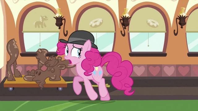 File:Pinkie Pie explaining what happened 4 S2E24.png