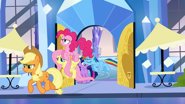 File:Leaving the Spa S3E12.png