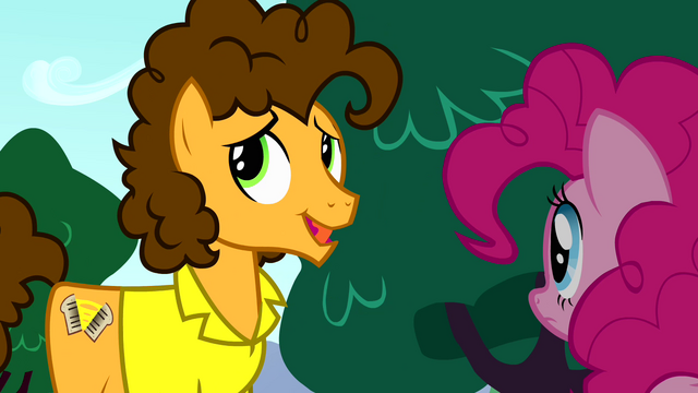 File:Cheese Sandwich looking away from Pinkie S4E12.png