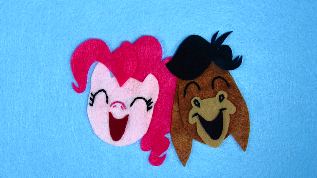 File:Pinkie Pie Become Instant Best Friends S2E18.png