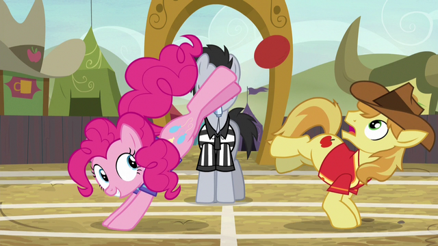 File:Pinkie Pie wins the last buckoff S6E18.png