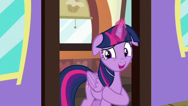 File:Twilight "not get hungry on the train" S7E2.png