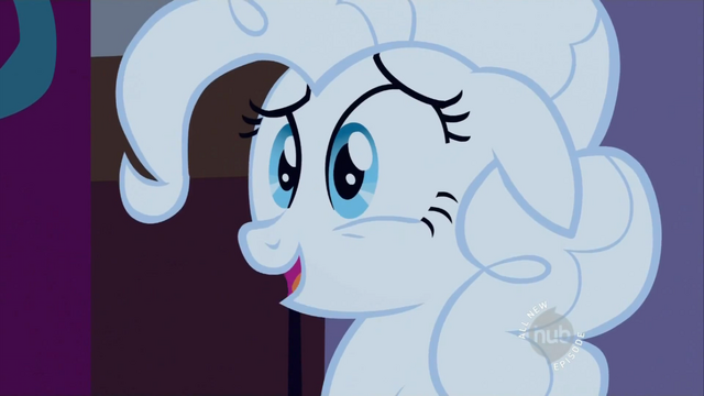 File:Pinkie Pie flour S2E13.png