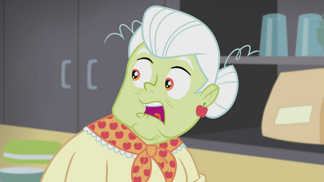 File:Granny Smith shocked EG2.png