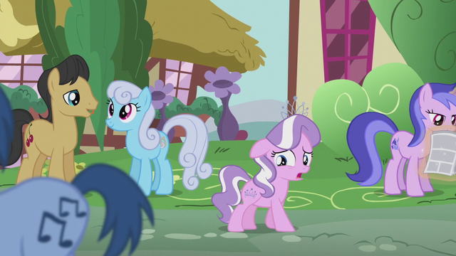 File:Diamond Tiara sings while walking through Ponyville S5E18.png