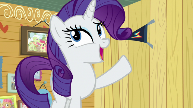 File:Rarity "it's a treehouse!" S7E6.png