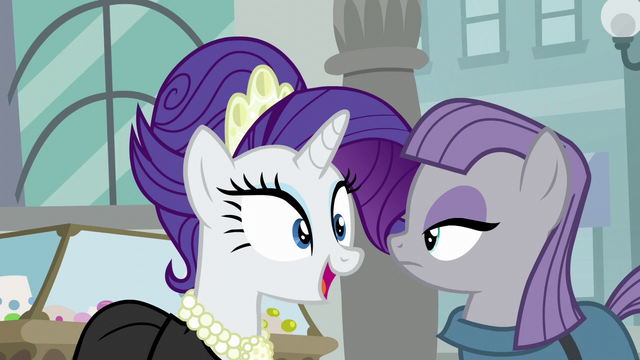 File:Rarity "get your camera ready" S6E3.png