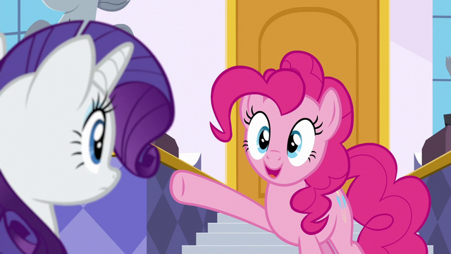 File:Pinkie "what do you think we should do?" S6E12.png