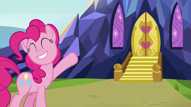 File:Pinkie Pie pointing at the castle door S7E4.png